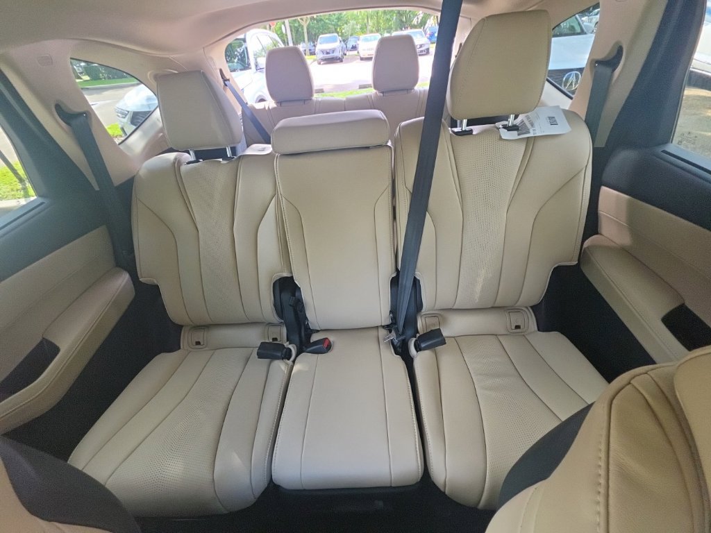 New 2026 Acura MDX w/ Technology Package FWD image 31