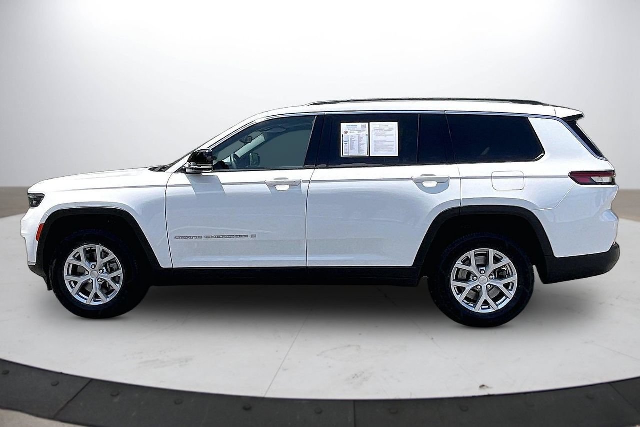 Used 2023 Jeep Grand Cherokee L Limited AWD/4WD image 5