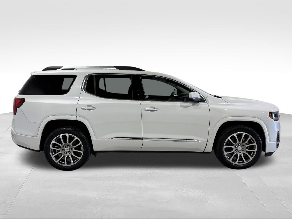 Used 2023 GMC Acadia Denali w/ Denali Ultimate Package AWD/4WD image 21