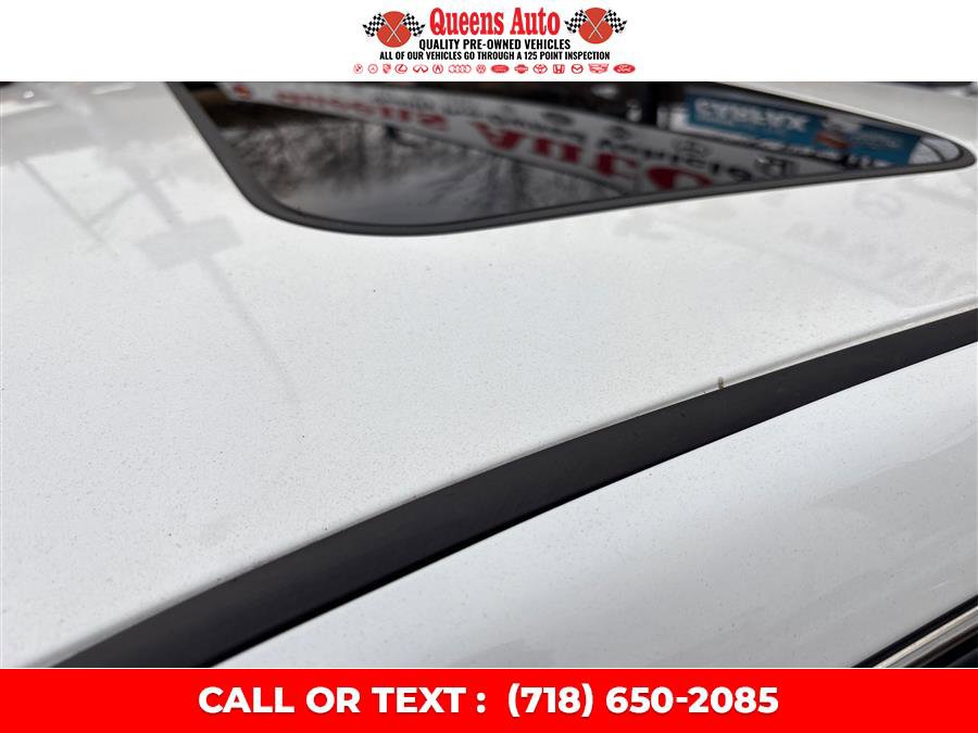 Used 2014 Nissan Sentra SL w/ Premium Package image 11