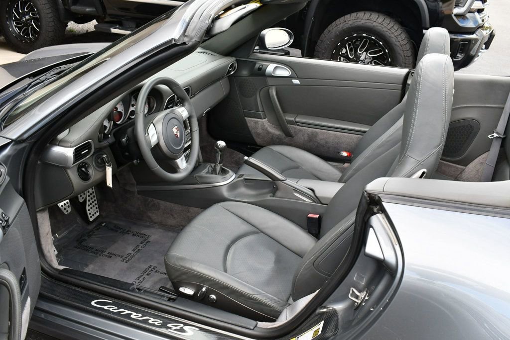 Used 2006 Porsche 911 Carrera 4S image 58