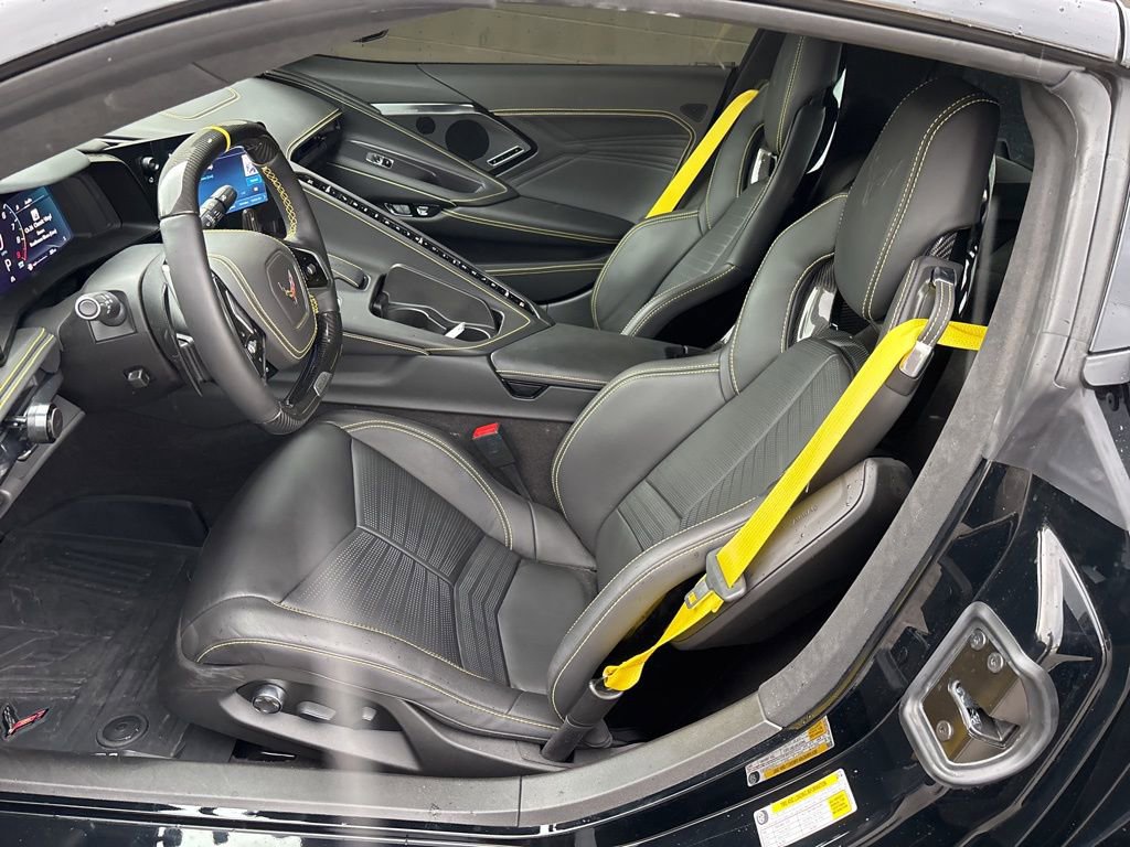 Used 2025 Chevrolet Corvette Z06 w/ Stealth Interior Trim Package image 6