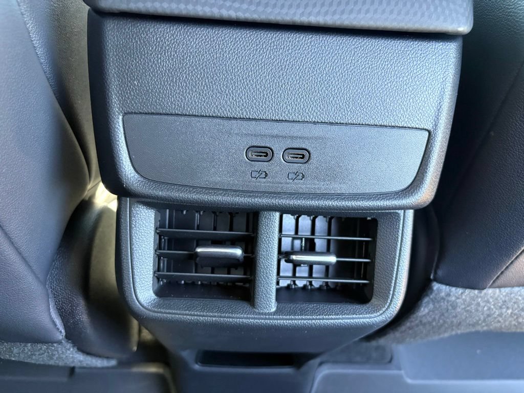 New 2026 Chevrolet Equinox RS w/ Safety and Technology Package AWD/4WD image 48