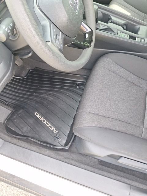 Used 2023 Honda Accord LX image 9