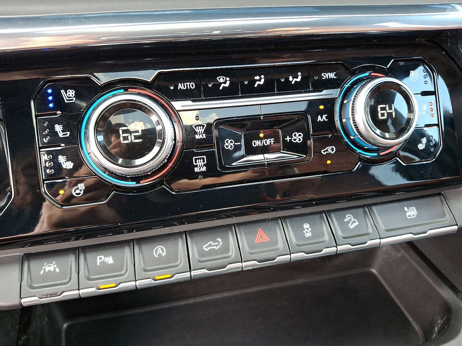 Used 2024 GMC Sierra 1500 Denali Ultimate image 18