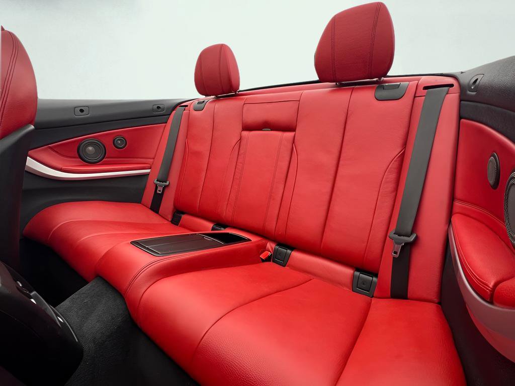 Used 2018 BMW 430i Convertible image 19