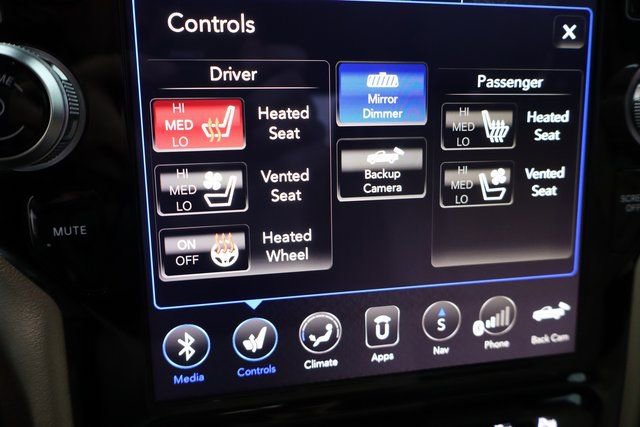 Used 2019 RAM 1500 Laramie image 22