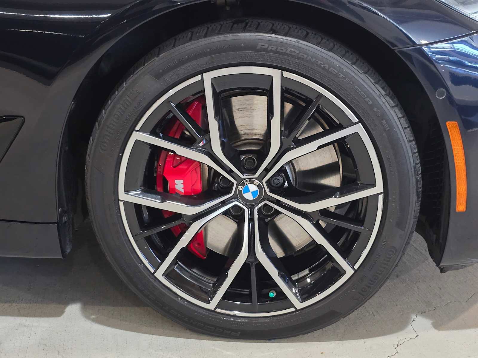 Used 2023 BMW 540i xDrive w/ M Sport Package AWD/4WD image 9