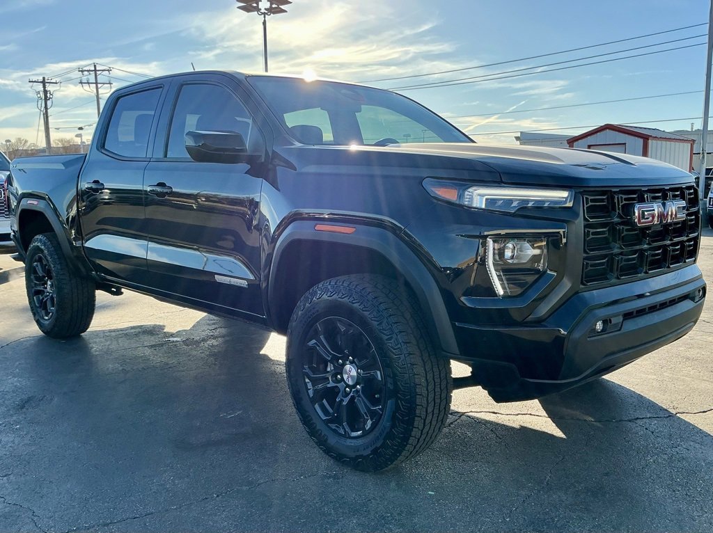 Used 2023 GMC Canyon Elevation w/ Convenience Package image 6