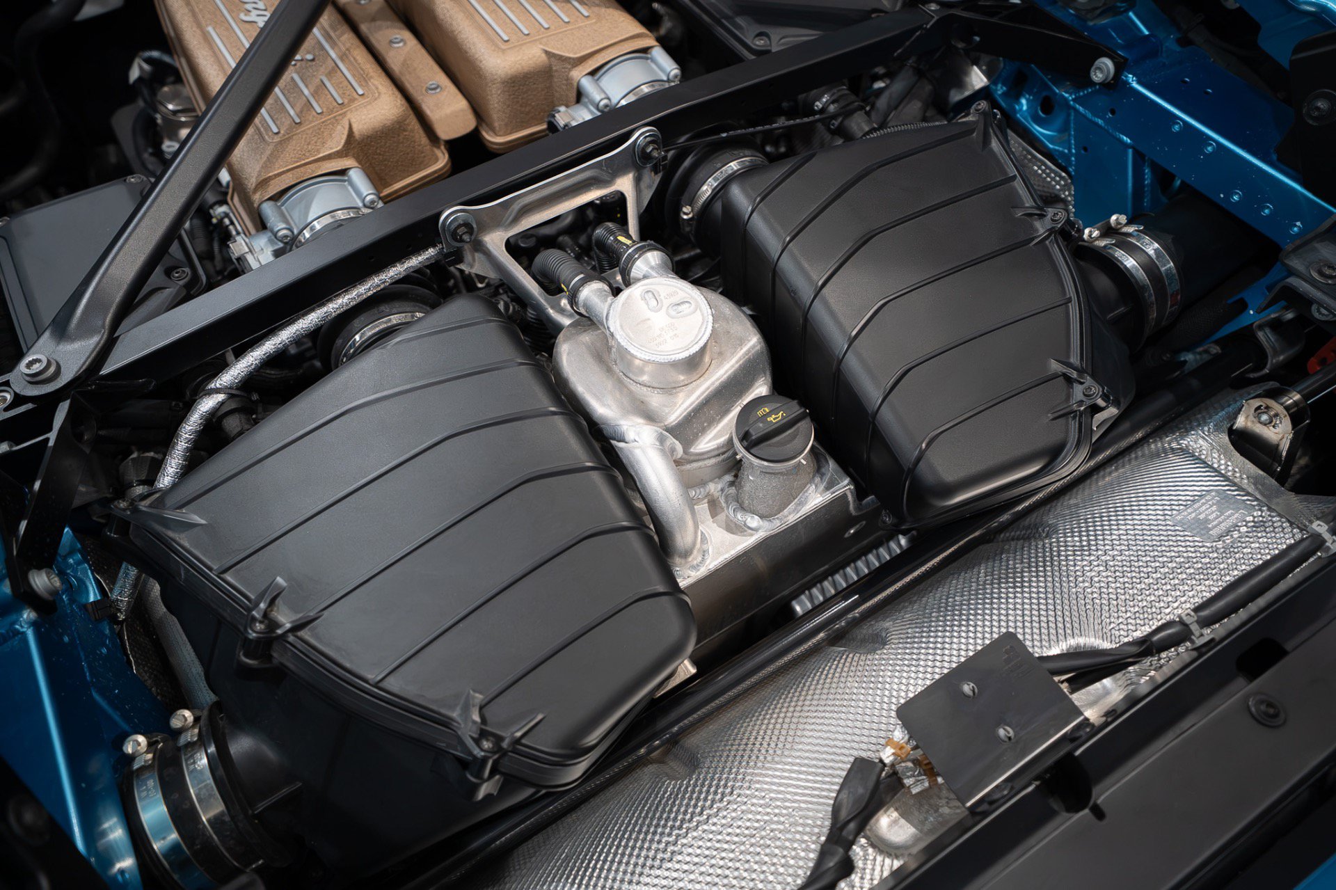 Used 2023 Lamborghini Huracan STO RWD image 59