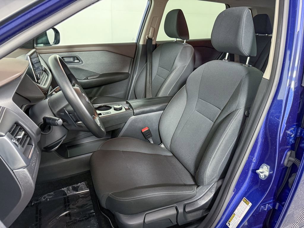 Certified 2023 Nissan Rogue S image 17