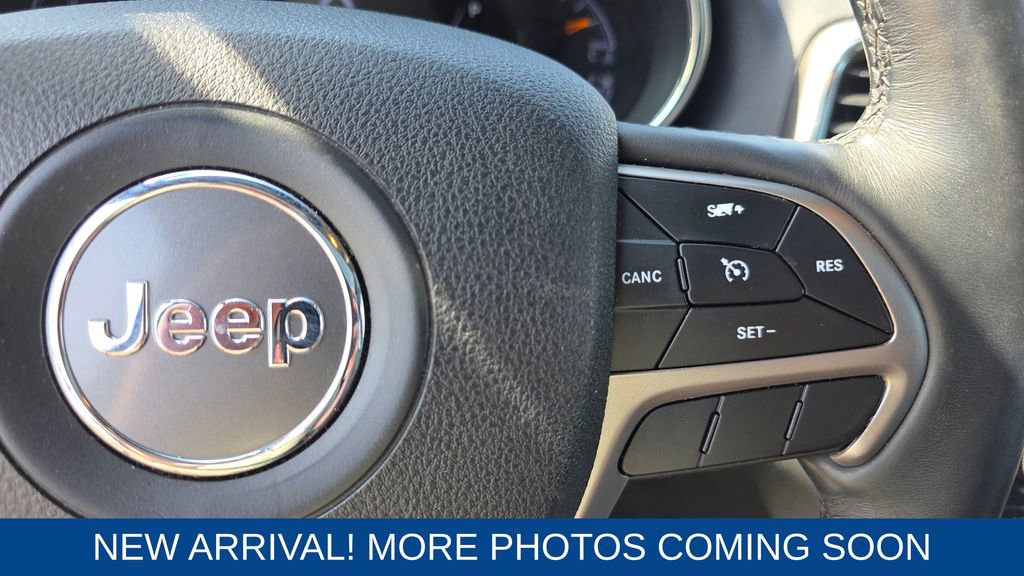 Used 2018 Jeep Grand Cherokee Limited w/ Luxury Group II image 15