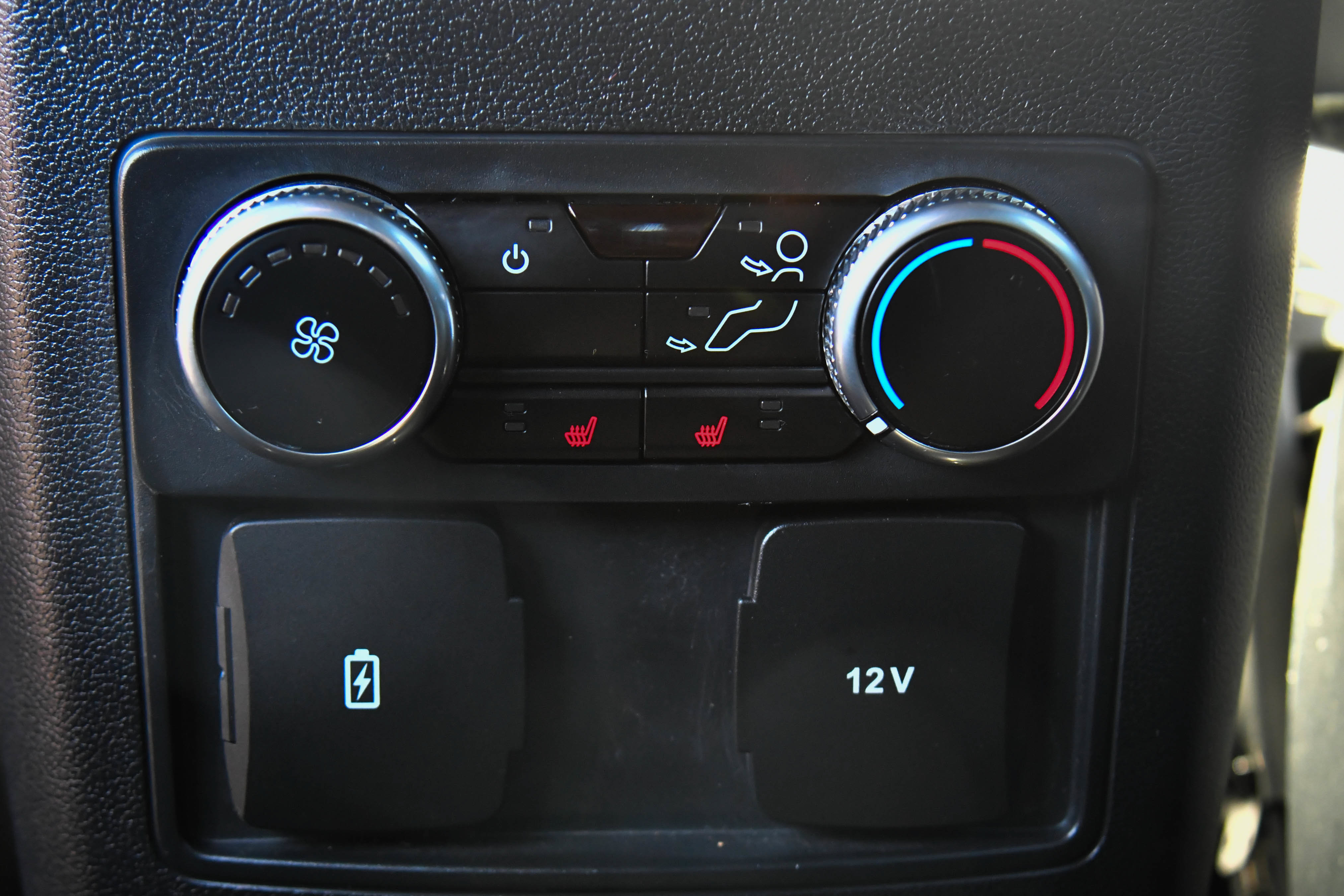 Used 2023 Ford Explorer Timberline AWD/4WD image 46