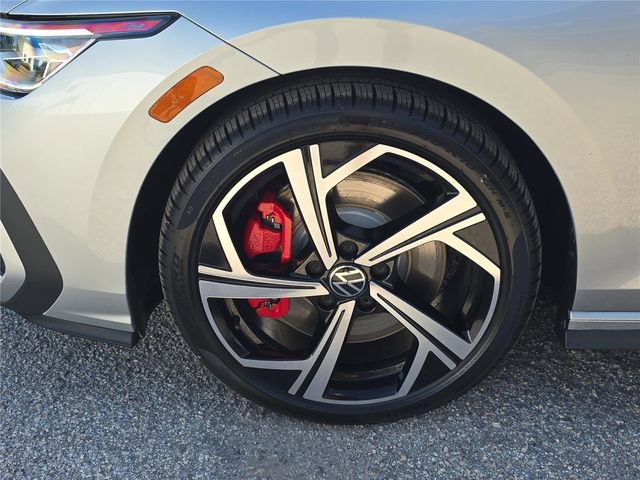 New 2026 Volkswagen GTI SE FWD image 8