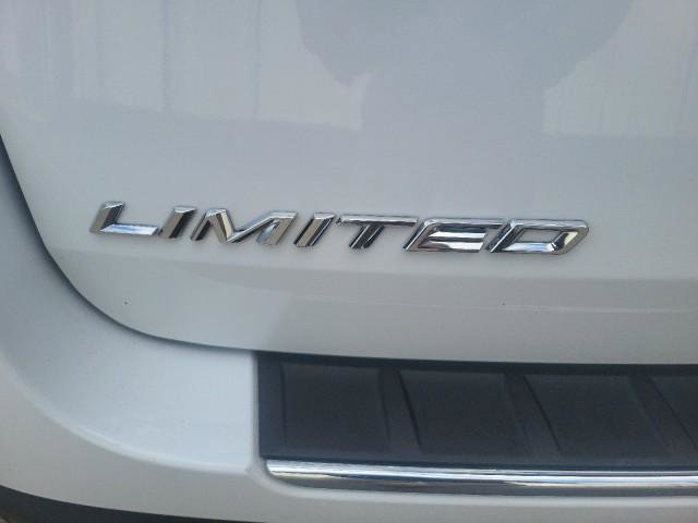 Used 2021 Ford Explorer Limited w/ Equipment Group 301A image 8