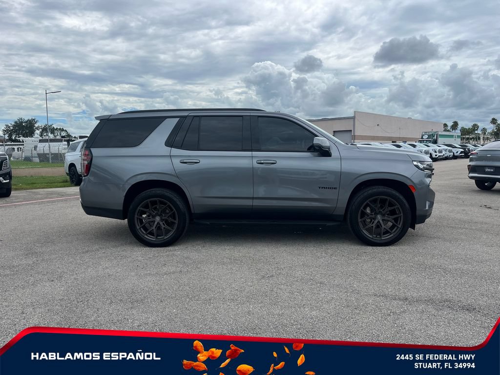 Used 2022 Chevrolet Tahoe RST w/ Luxury Package AWD/4WD image 4