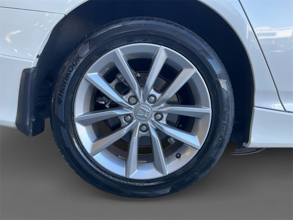 Used 2022 Honda Accord LX image 10