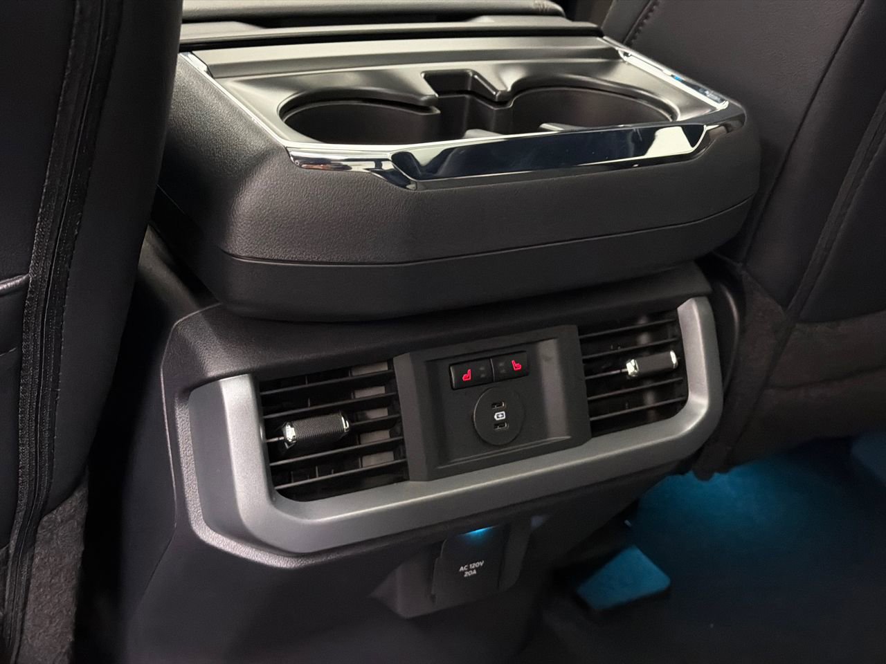 New 2025 Ford F150 Lightning Lariat image 22