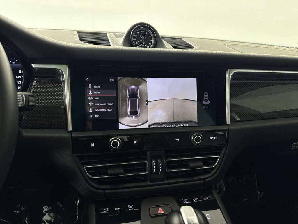 Certified 2024 Porsche Macan GTS AWD/4WD image 29