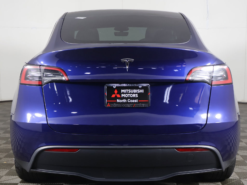 Used 2023 Tesla Model Y Long Range AWD/4WD image 16