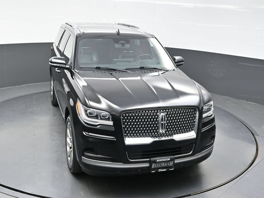 Used 2022 Lincoln Navigator Reserve AWD/4WD image 30