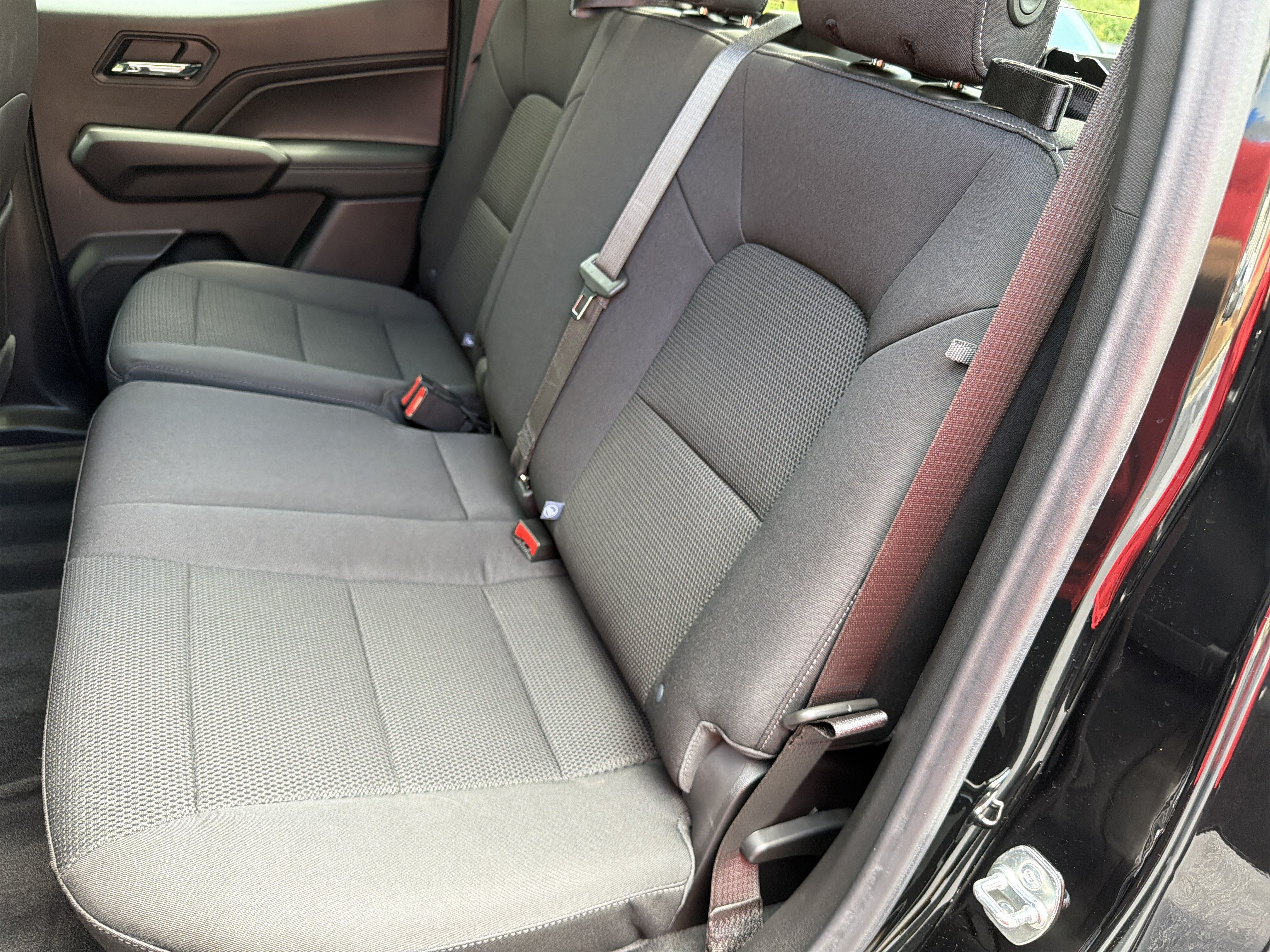 Used 2025 GMC Canyon Elevation w/ Convenience Package RWD image 16