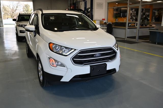 Used 2020 Ford EcoSport SE w/ SE Convenience Package image 3