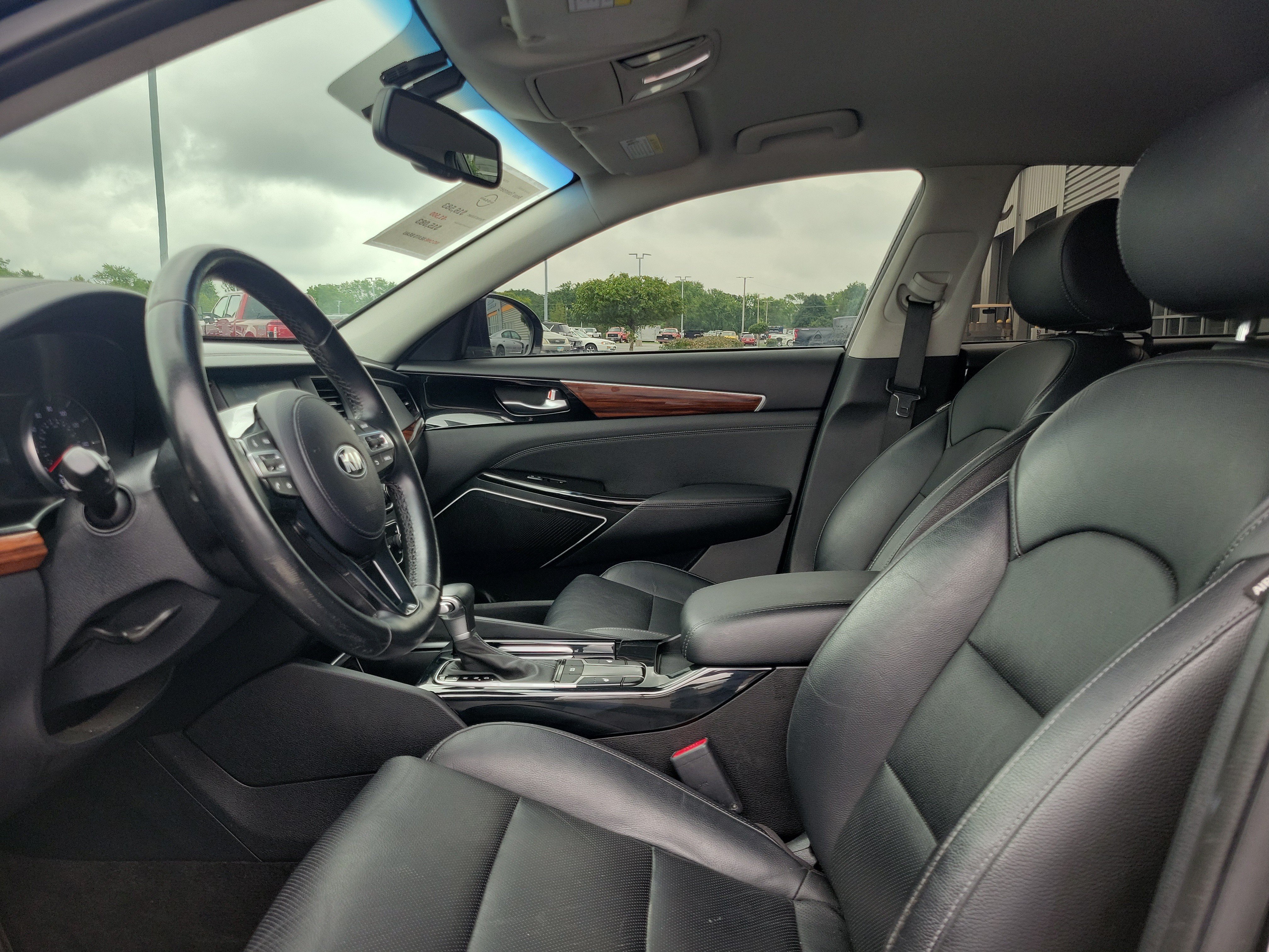 Used 2019 Kia Cadenza Premium FWD image 15