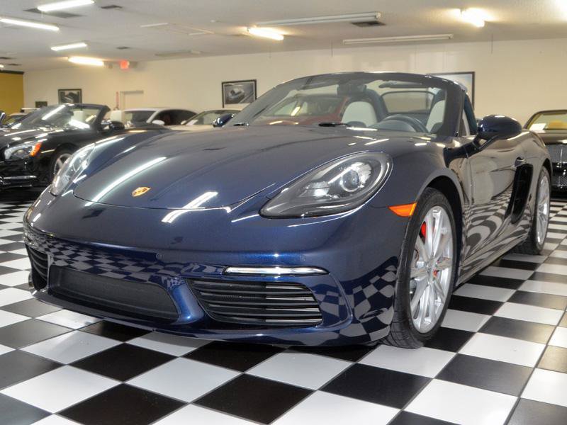 Used 2019 Porsche 718 Boxster S w/ Sport Chrono Package RWD image 5