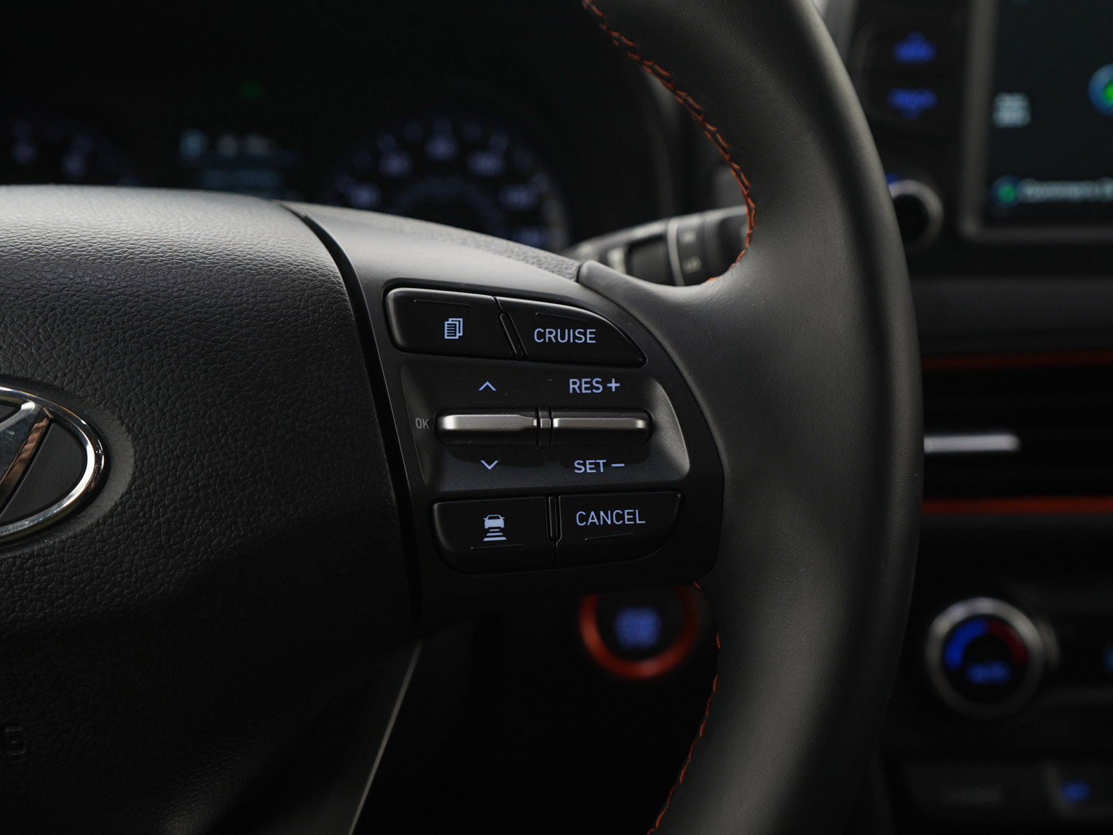 Used 2020 Hyundai Kona Ultimate image 28