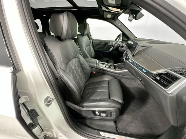 Used 2025 BMW X5 xDrive40i image 30