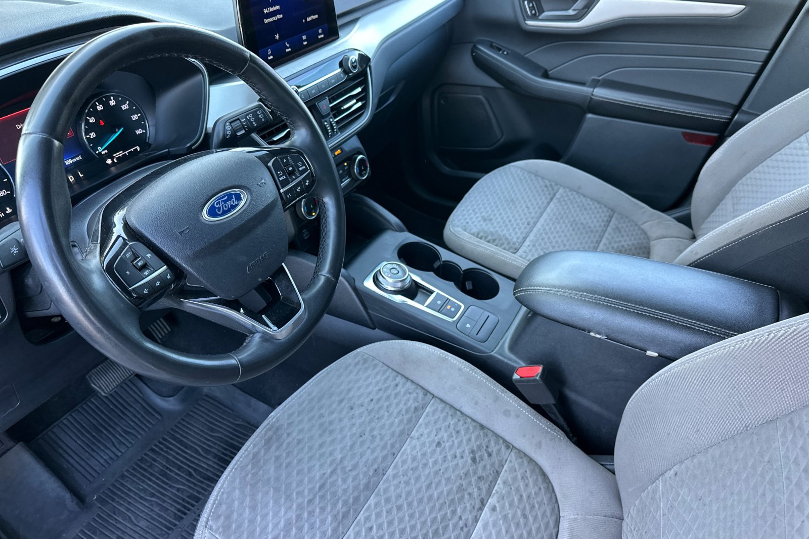 Used 2022 Ford Escape SE w/ Convenience Package AWD/4WD image 9