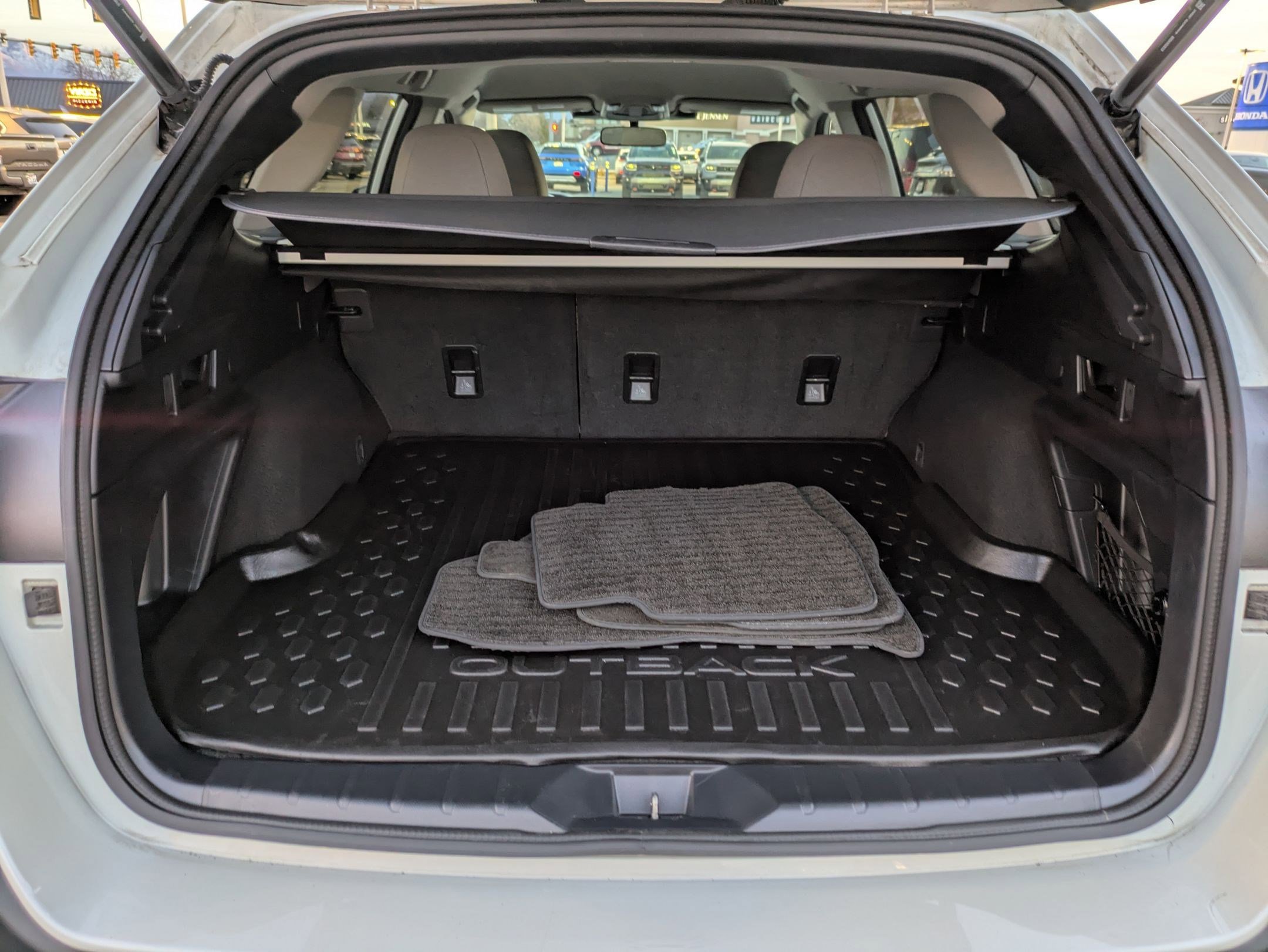 Used 2023 Subaru Outback Premium image 25