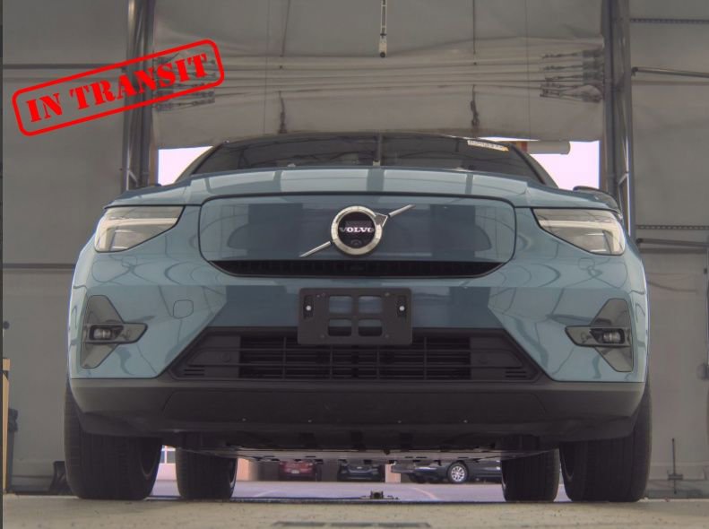 Used 2023 Volvo C40 P8 Recharge Ultimate w/ Protection Package Premier image 12