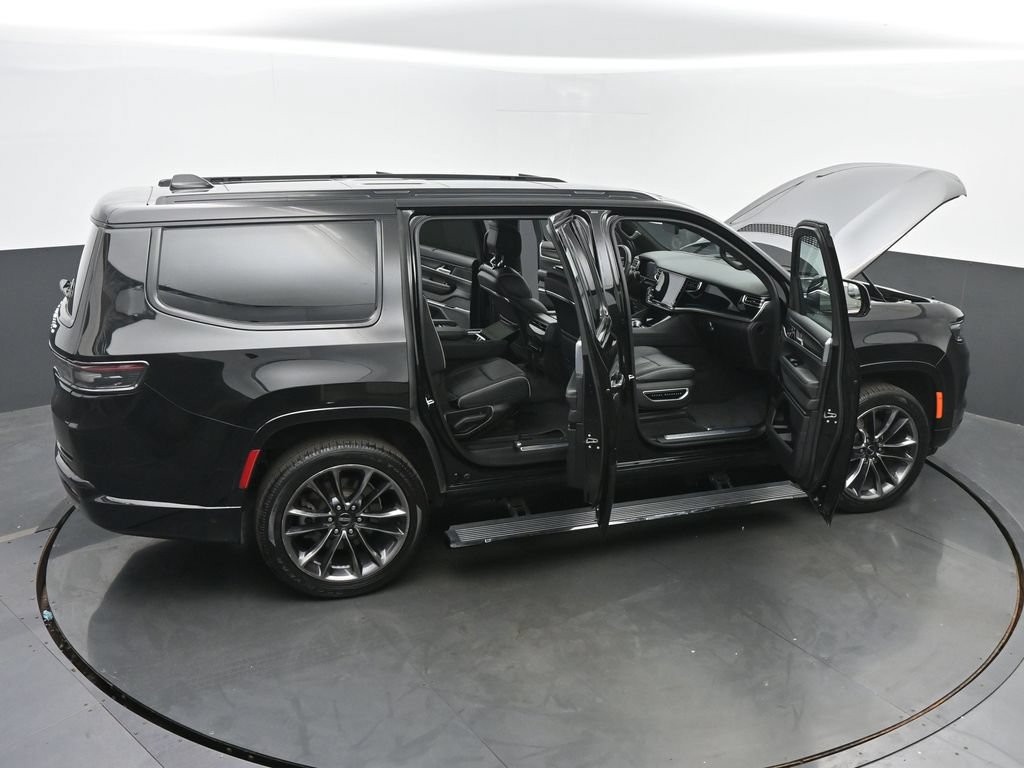 Used 2024 Jeep Grand Wagoneer Series II Obsidian w/ Quick Order Packagew 28T AWD/4WD image 75