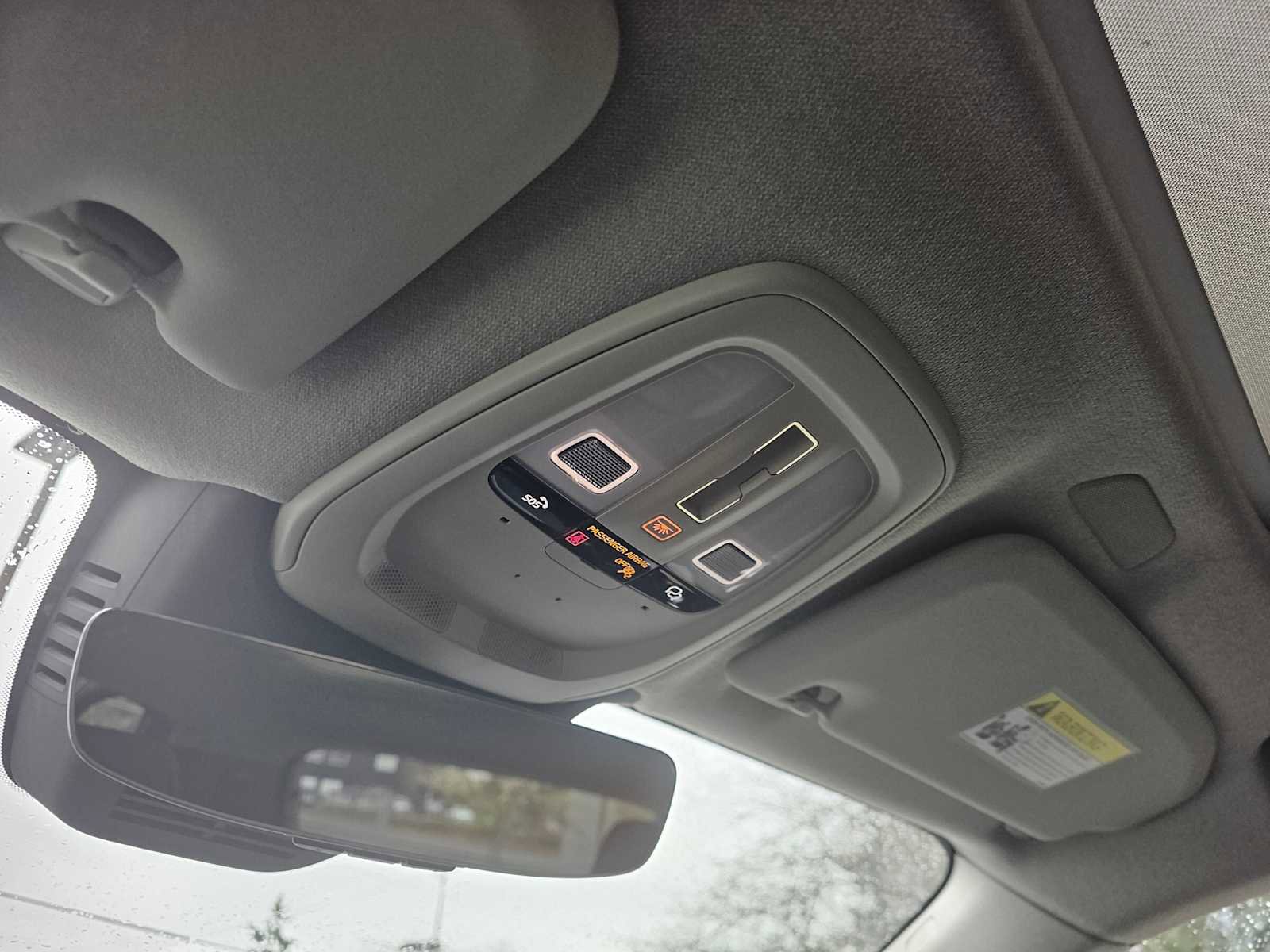 New 2026 Volvo XC40 B5 Plus w/ Protection Package Premier image 32