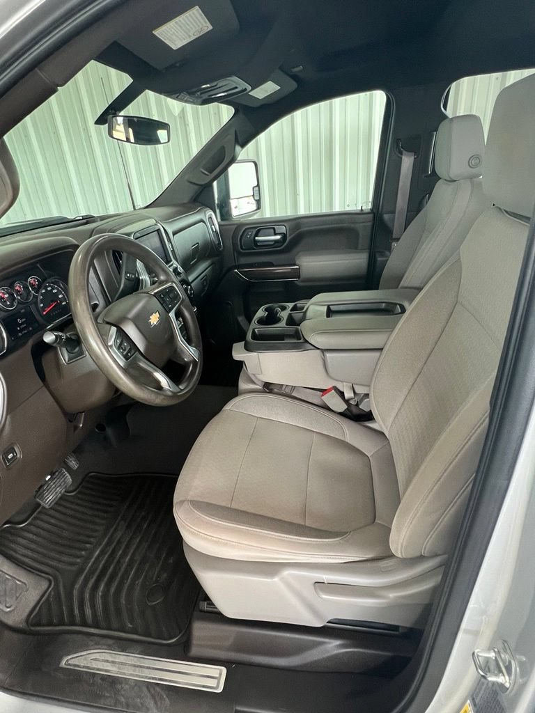 Used 2021 Chevrolet Silverado 2500 LT w/ Gooseneck/5TH Wheel Package AWD/4WD image 9