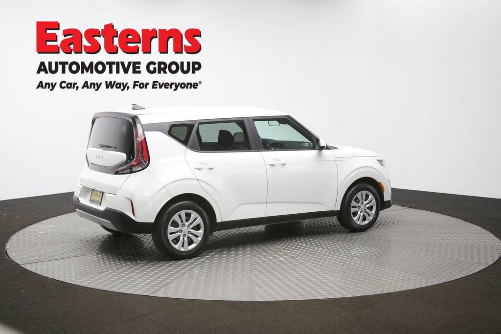 Used 2025 Kia Soul LX FWD image 42