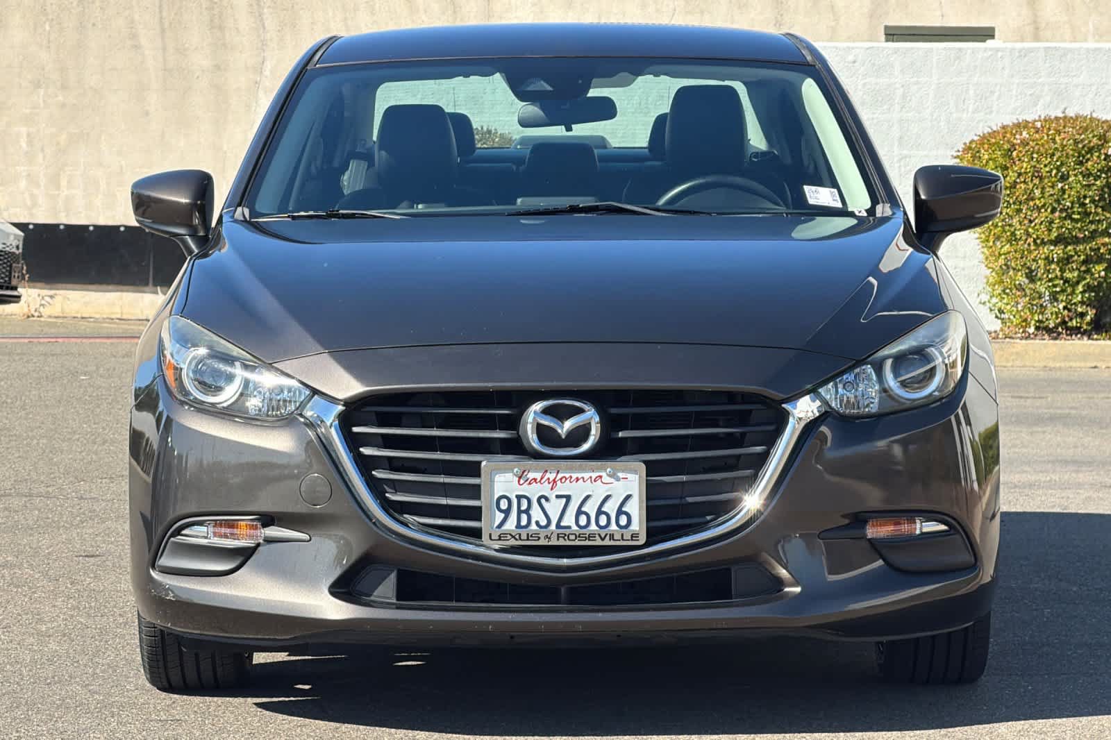 Used 2018 MAZDA MAZDA3 Touring FWD image 10