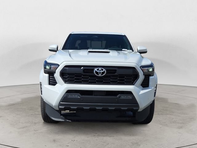 Used 2025 Toyota Tacoma TRD Sport w/ TRD Sport Upgrade Package AWD/4WD image 8