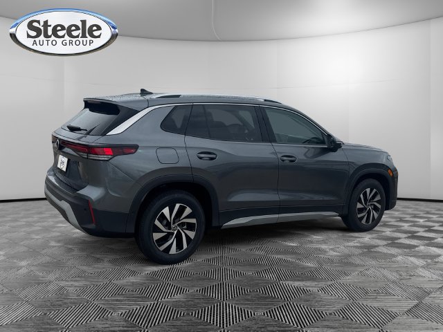 New 2026 Volkswagen Tiguan S FWD image 5