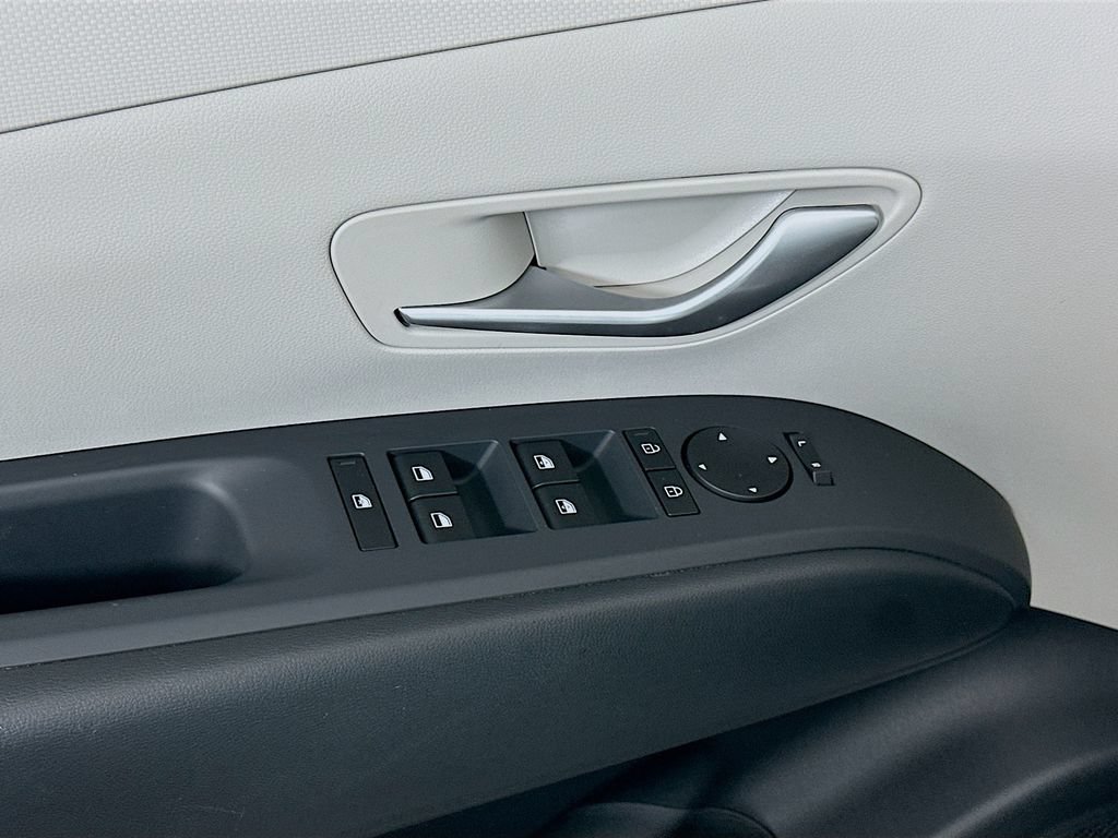 Certified 2026 Hyundai Tucson SEL FWD image 17
