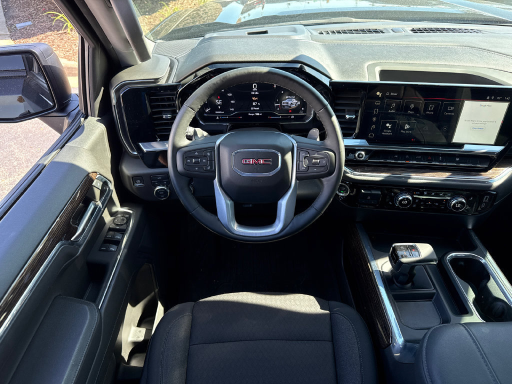Certified 2024 GMC Sierra 1500 Elevation w/ LPO, Elevation Black Package AWD/4WD image 26