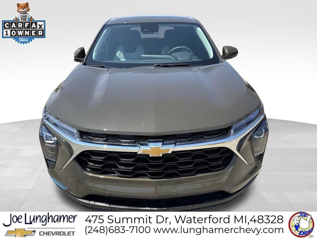 Certified 2024 Chevrolet Trax LS w/ LS Convenience Package FWD image 9