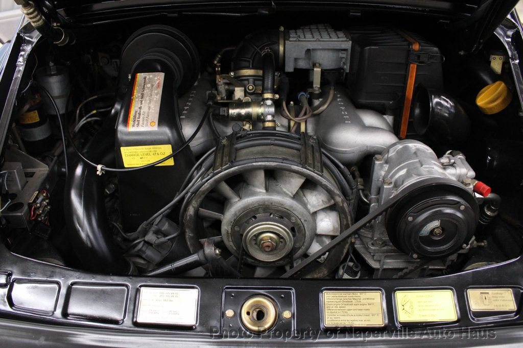 Used 1988 Porsche 911 Carrera RWD image 32