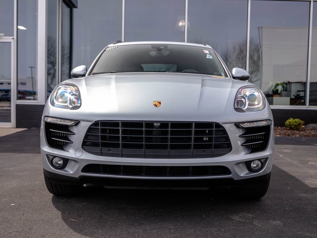 Used 2017 Porsche Macan S AWD/4WD image 2