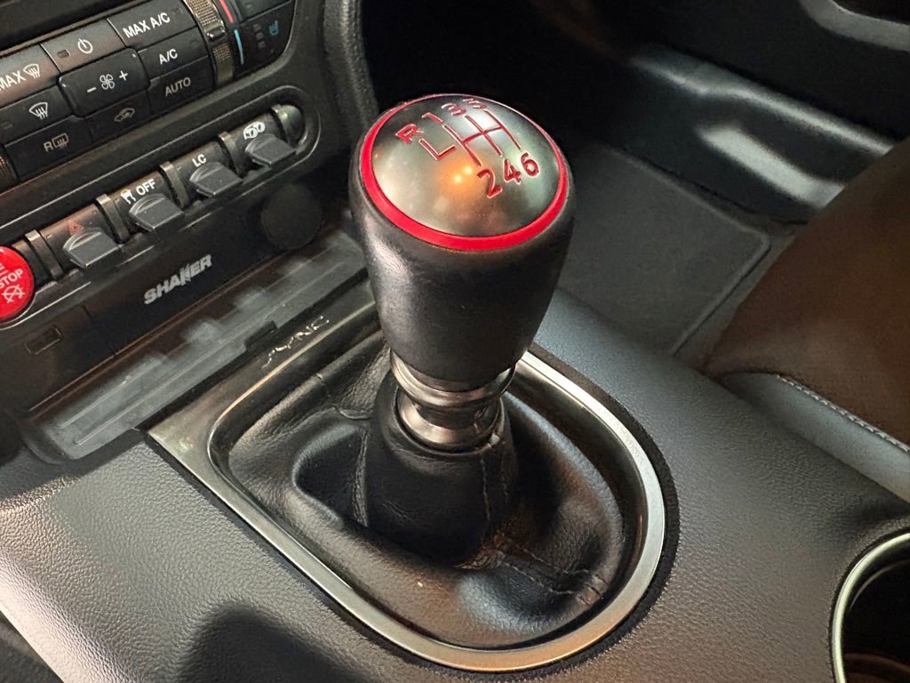 Used 2017 Ford Mustang Shelby GT350 image 8