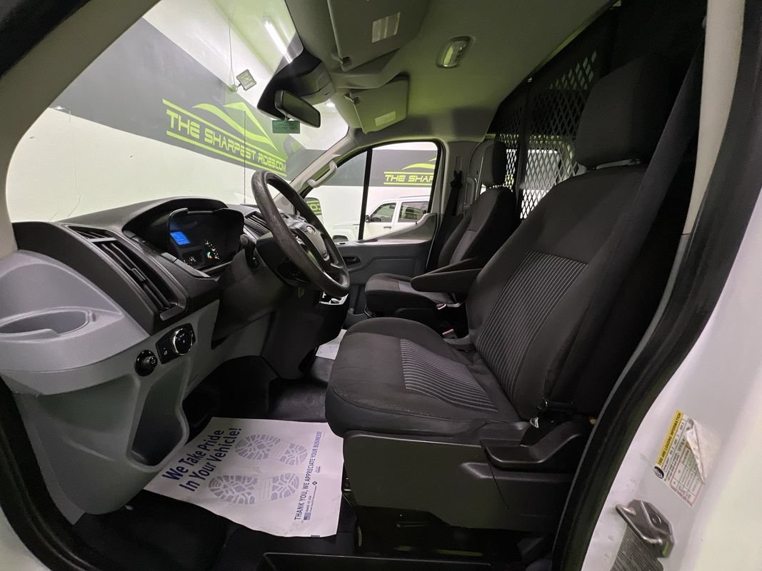 Used 2019 Ford Transit 250 130 Low Roof w/ Exterior Upgrade Package RWD image 15