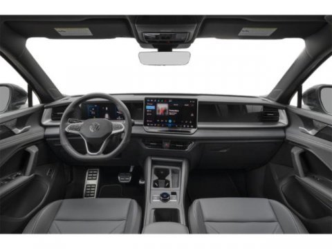 New 2026 Volkswagen Tiguan SE R-Line FWD image 10