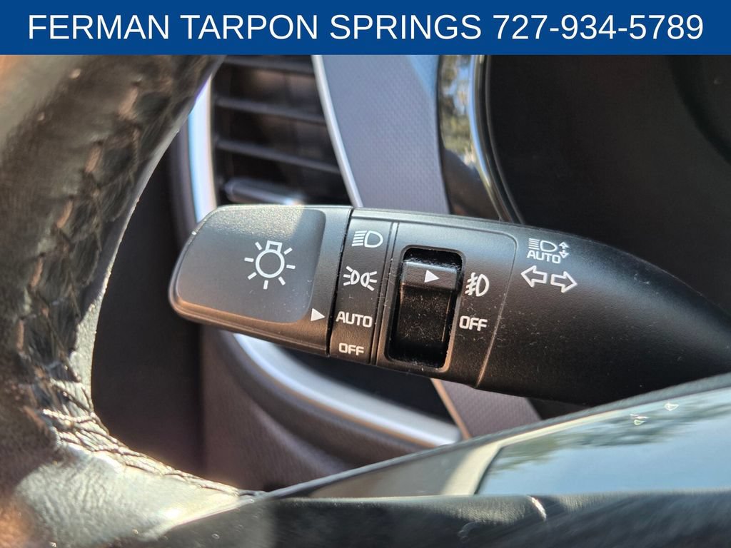 Used 2023 Kia Seltos S FWD image 32